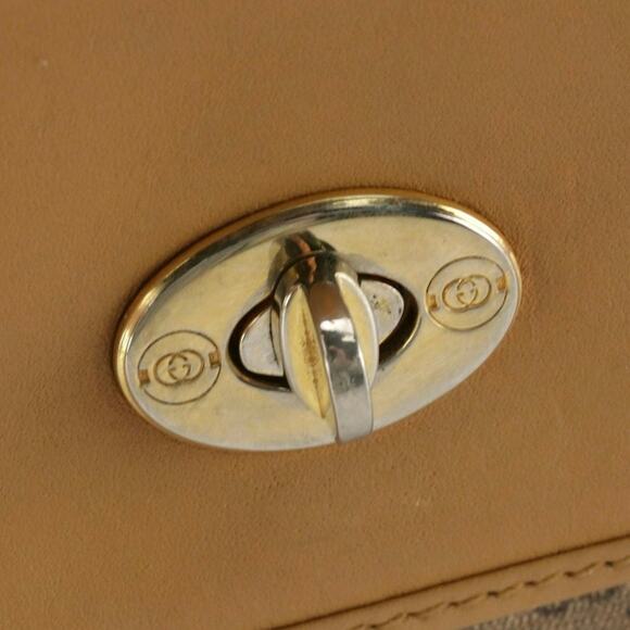 Authenticated Gucci Vintage Micro GG Canvas & Leather Crossbody - Picture 6 of 10